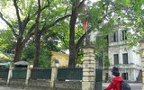 Cơ quan, công sở ở Hà Nội treo cờ rủ ngày Quốc tang Chủ tịch nước Trần Đại Quang